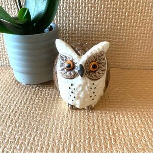 VTG  MCM Owl Salt Shaker Enesco Japan with Stopper